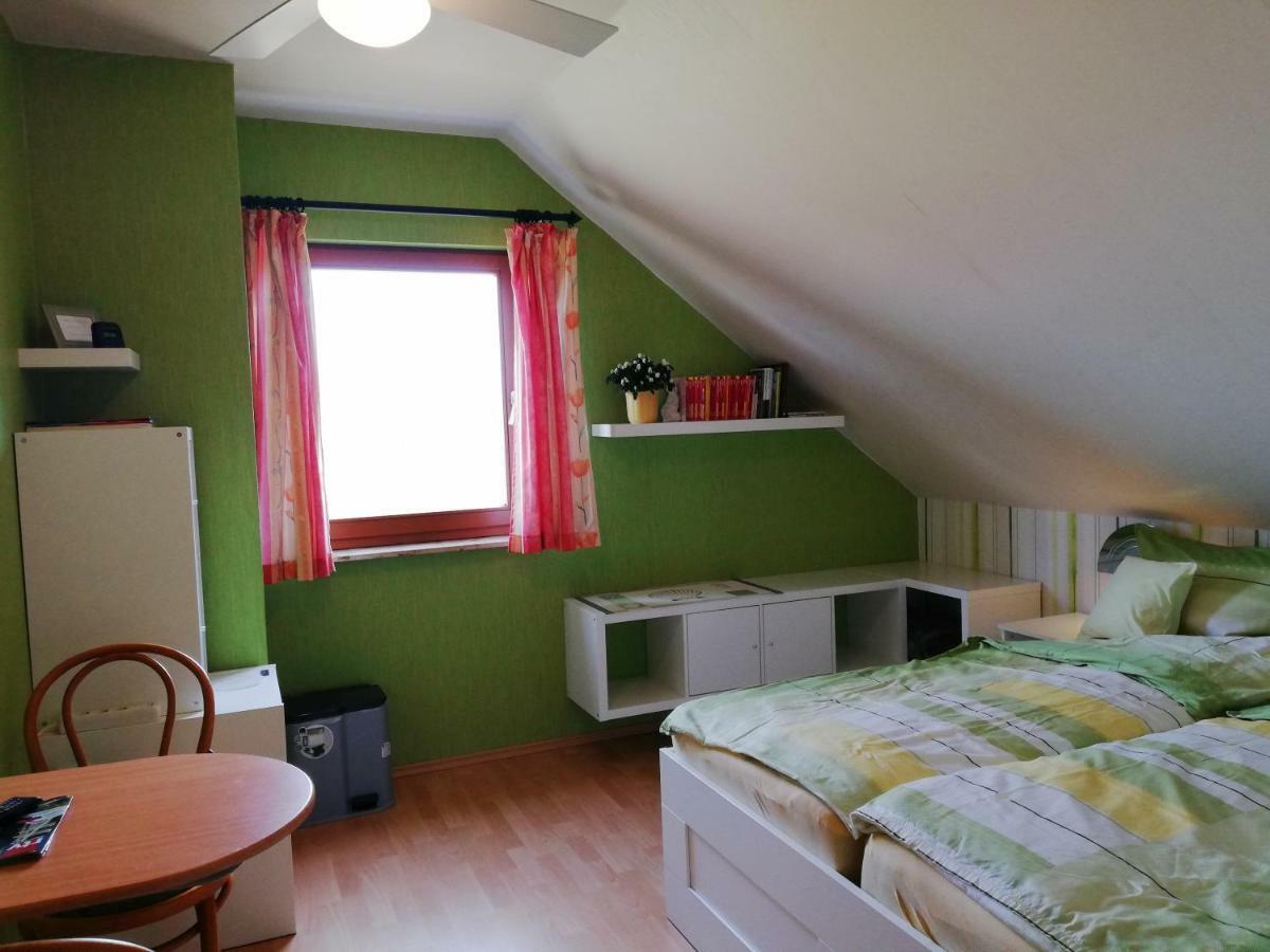 Privatzimmer Mit Aussicht 피르나 외부 사진